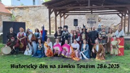 historicky den 2025